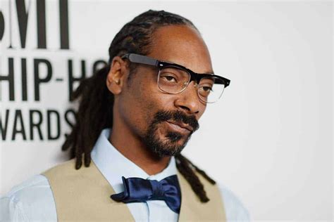 snoop dogg eyeglasses.